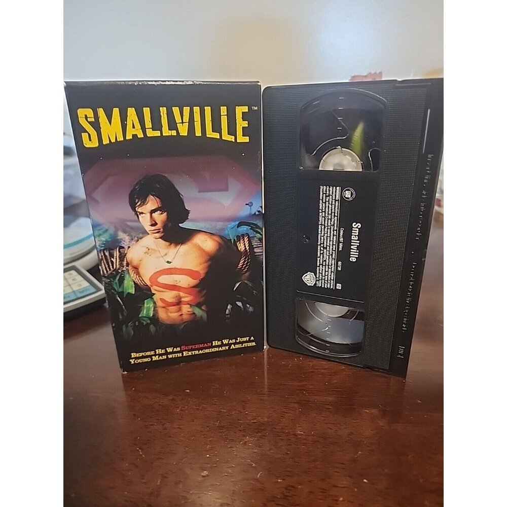 Smallville: Pilot Warner Bros Release Superman Rare TESTED (VHS 2002) HTF